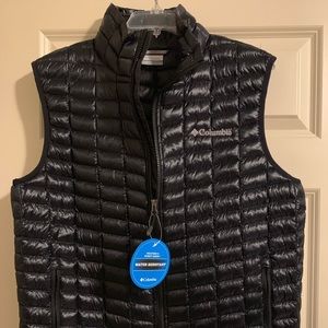 Columbia Sportswear - Mens down vest - Black - New